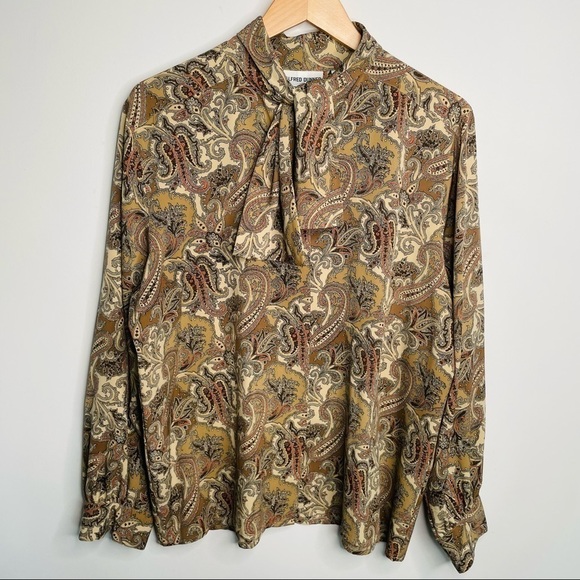 💫 VINTAGE | Paisley Bow Tie Neck Button Down Blouse Shirt Top - Picture 3 of 9